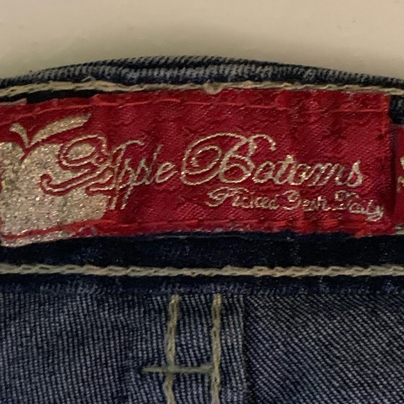 Apple Bottom Jeans - Picture 8 of 12